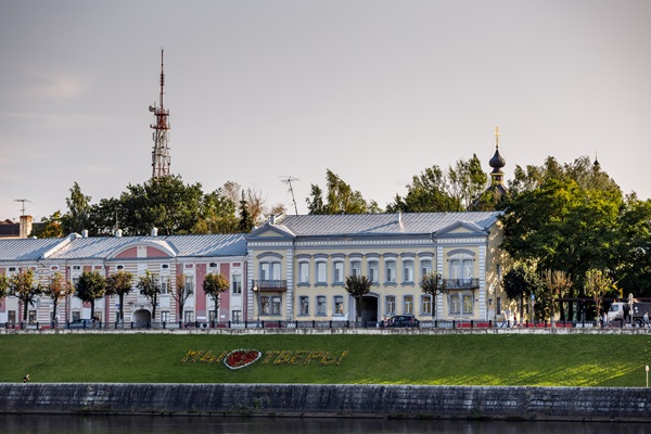 Набережная Степана Разина