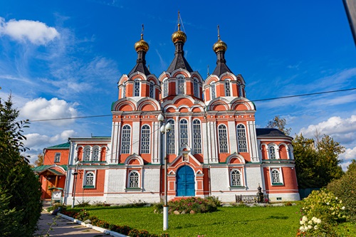 Спасо-Преображенский собор Спасо-Преображенский собор