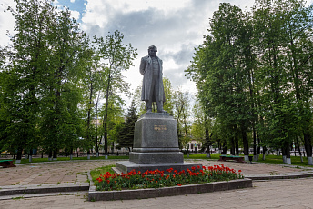 Monument to I. A. Krylov