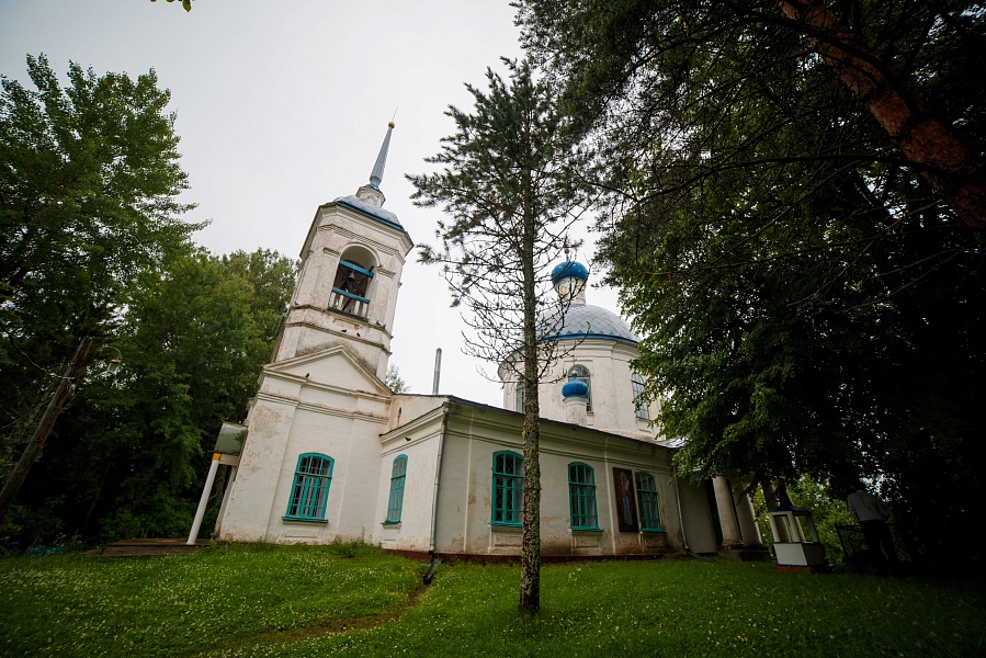 Елецкий Знаменский епархиальный женский монастырь объявляет набор на курсы церковной вышивки